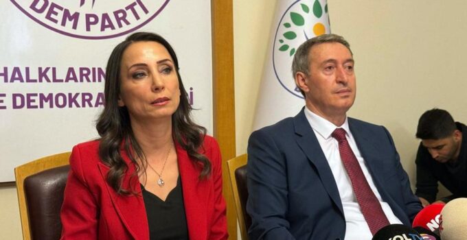 DEM Parti’den operasyonlara kınama