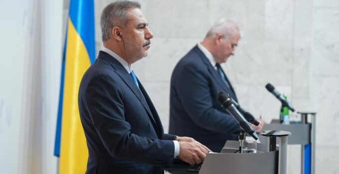 Hakan Fidan’ın zirve önerisine Kremlin’den hızlı yanıt