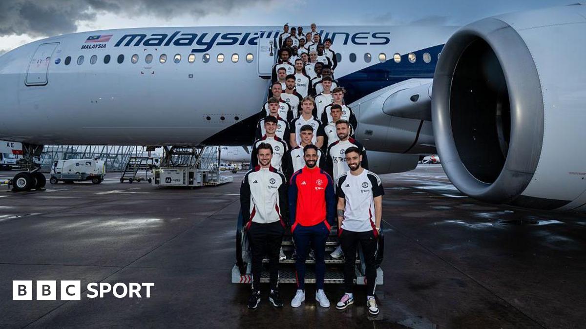 Man Utd fly to Asia on post-season tour