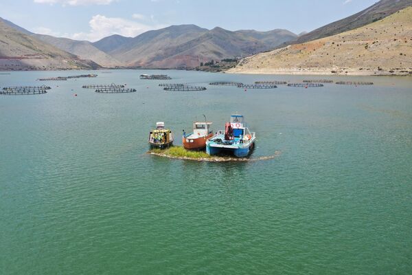 adiyamans-floating-islands-are-being-permanently-preserved-vezir-agency-1-sWM7SruW Adıyaman's Floating Islands Are Being Permanently Preserved - Vezir Agency