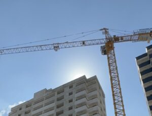 Construction Giant Declares Bankruptcy in February; Extended Deadline Granted for Publicly Traded Company
