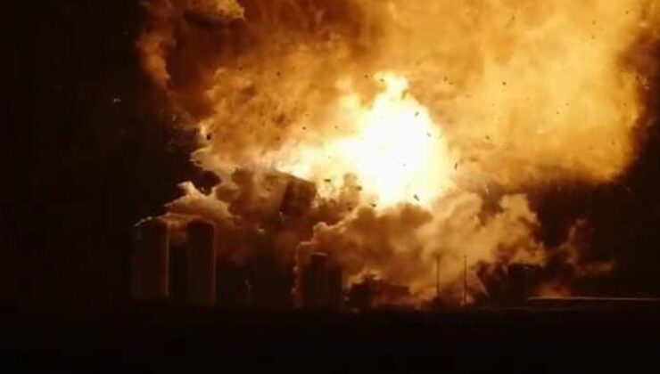 Elon Musk’s Starship Rocket Explodes During Static Test – Vezir Agency