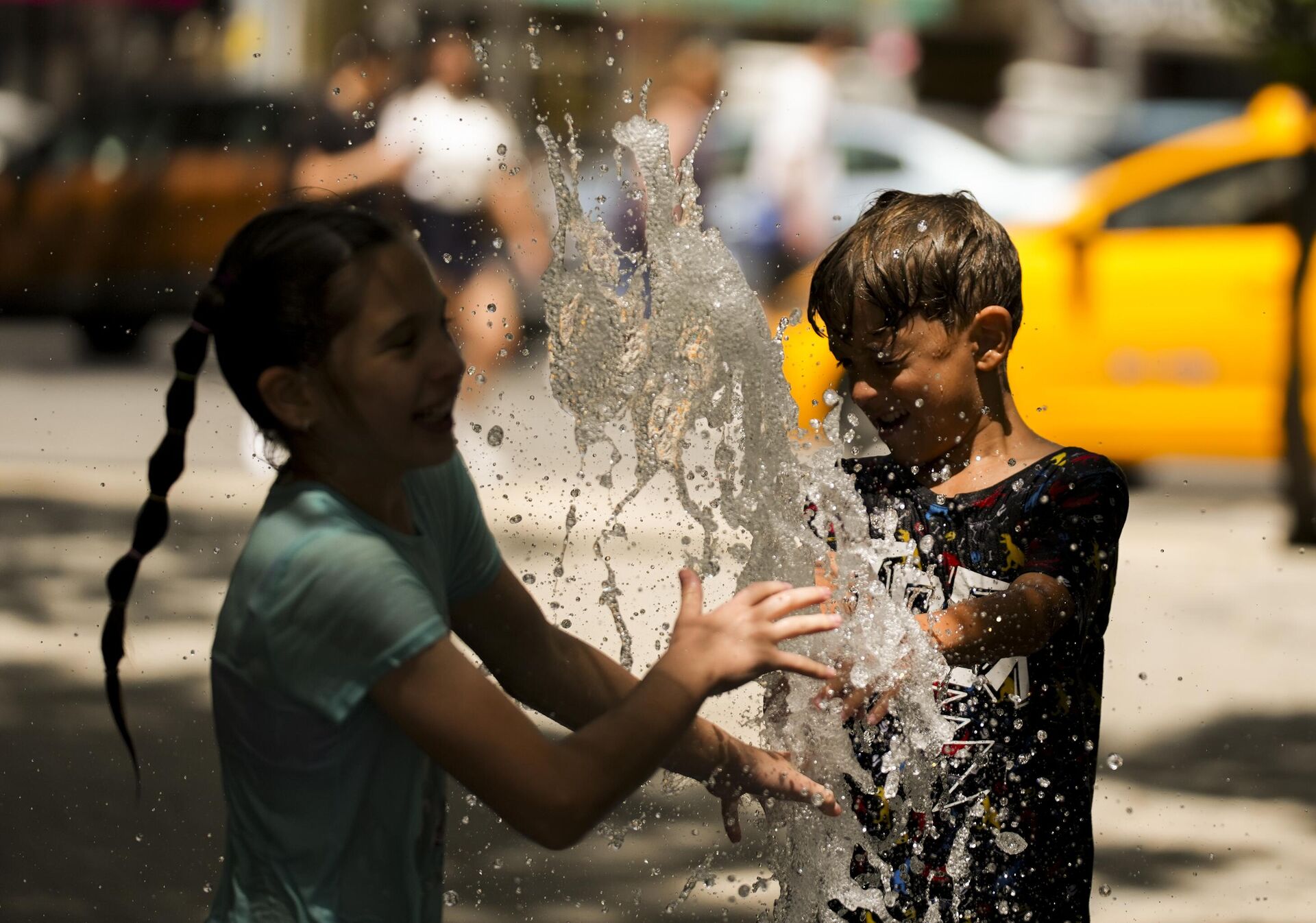 expert-insights-will-temperatures-hit-record-highs-what-to-expect-for-summer-0-fyl5DBVM Expert Insights: Will Temperatures Hit Record Highs? What to Expect for Summer