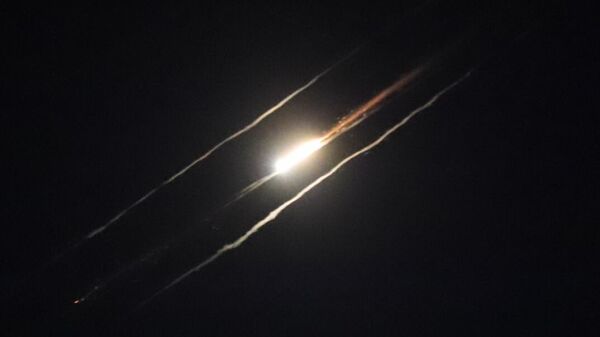 Iran Launches Nighttime Missile Attack Causing Major Damage to 14-Storey Building in Bat Yam