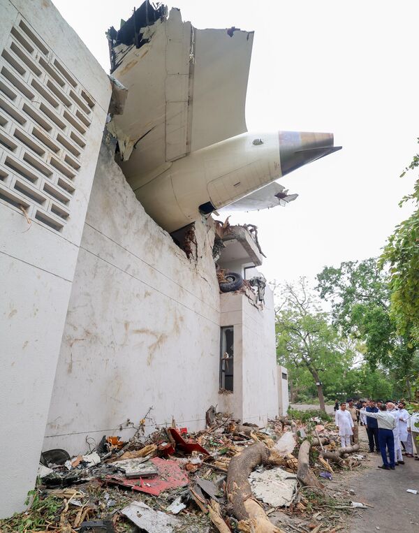 modi-visits-area-after-india-plane-crash-and-announces-compensation-for-families-3-zdPnEyQ2 Modi Visits Area After India Plane Crash and Announces Compensation for Families