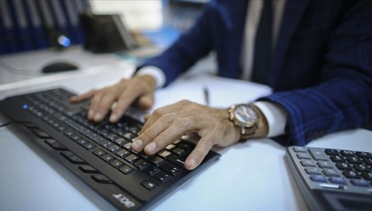 Official Gazette Announcement: 662 Public Employee Recruitment Applications Opened / Vezir Agency