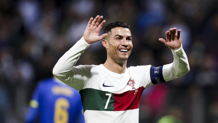 Ronaldo’s Transfer Bombshell: Why He Stayed at Al Nassr – The Real Reason Unveiled