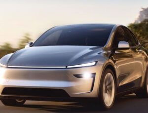 Trump Set to Be the First in a Long Time to Profit from a Used Tesla