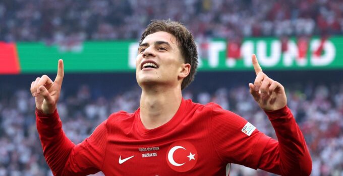Türk futbol tarihine geçecek: Kenan Yıldız, 50 Milyon Euro Piyasa Değeriyle İlk Türk Futbolcu Oldu