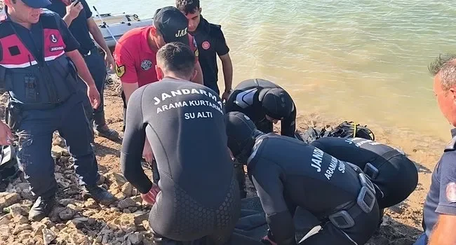 Vezirköprü’de iki genç barajda boğuldu